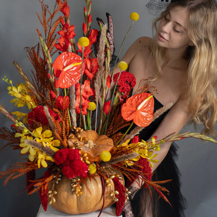 Bouquet "Phantom Foliage Fiesta"