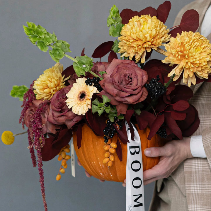 Bouquet "Witch's Brew Blossoms"