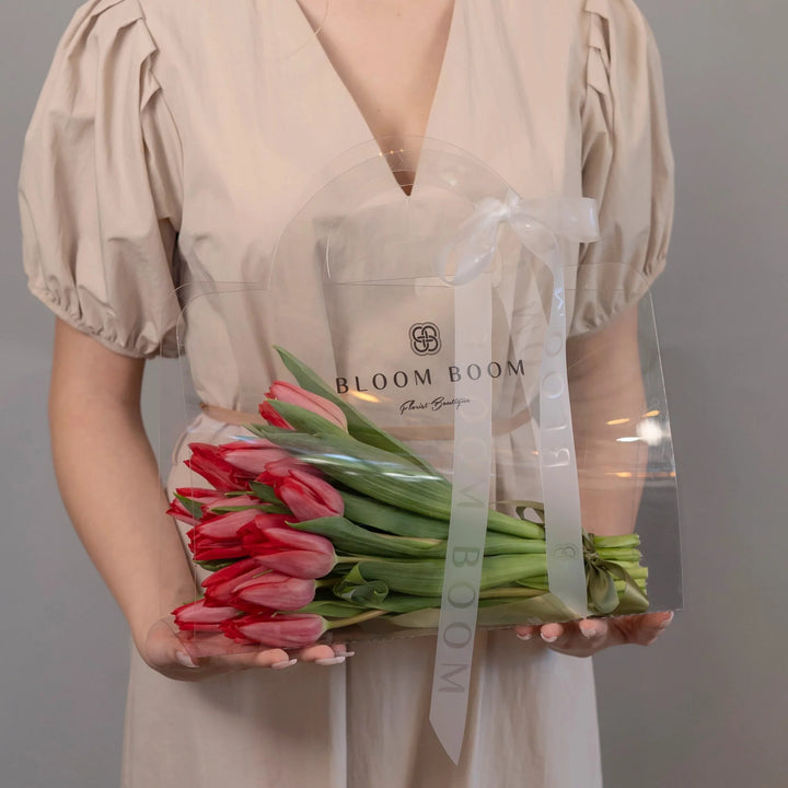 Bouquet of 20 red tulips