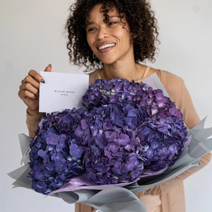 Bouquet with 10 / 15 / 20 lilac hydrangea flowers