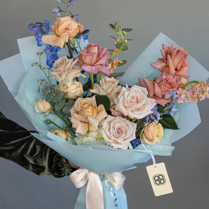 Simple Bouquet "Vanilla Sky" with rose hydrangea and delphiniums
