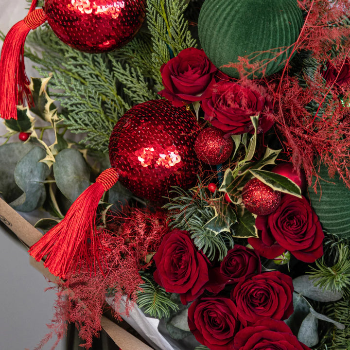 Bouquet "Christmas Magic" with roses