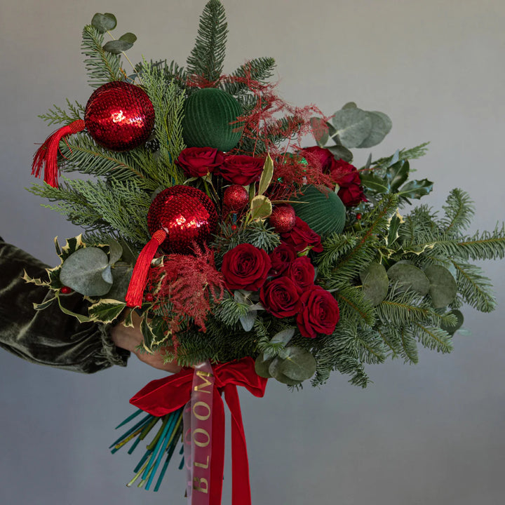Bouquet "Christmas Magic" with roses
