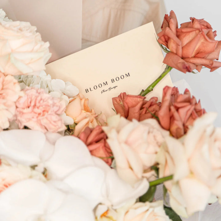 Caffè Latte Small Bouquet with white hydrangea and rose