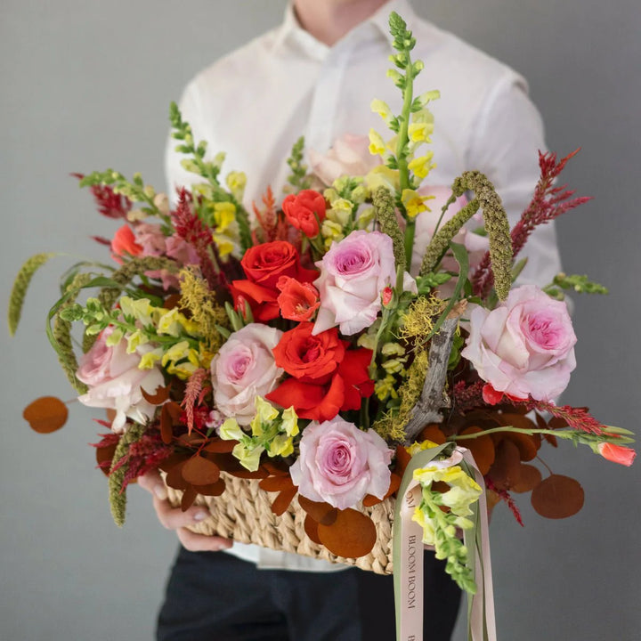 Flowers basket Golden Cherry with roses and matthiola
