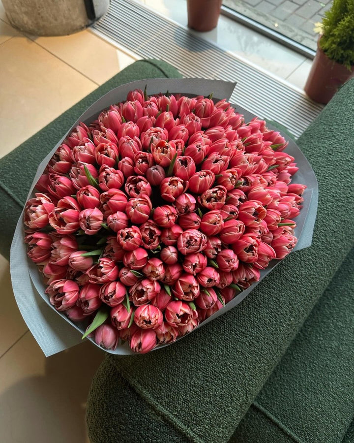 Bouquet of 151 pink tulips