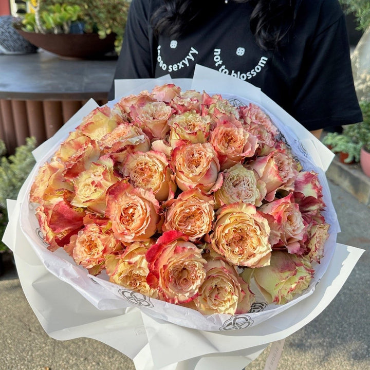 Majestic Roses Bouquet