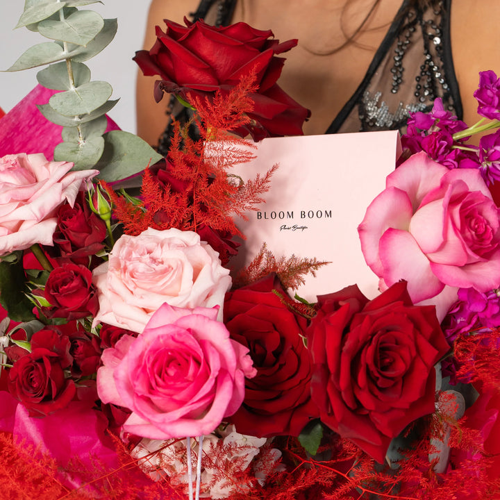 Simple bouquet "Whispers of Love" with hydrangea and roses